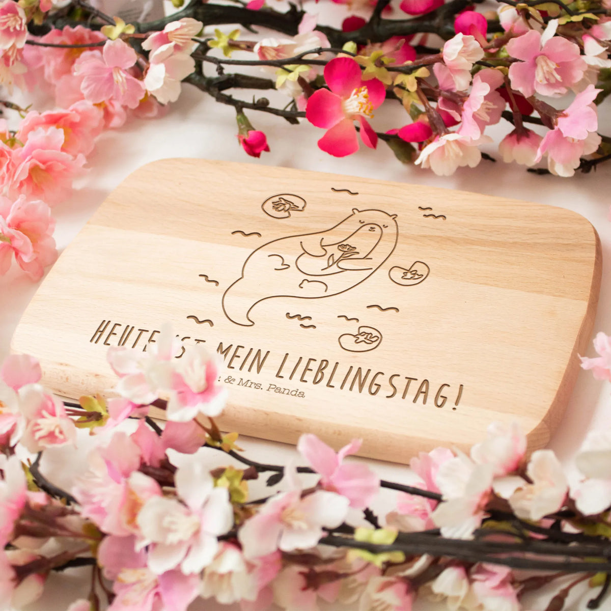 Frühstücksbrett Otter Seerose vesperbrettchen, servierbrettchen, Frühstücksbrett, brotbrett, Holzbrettchen, Frühstücksbrettchen, jausenbrett, küchenholzbrett, brotzeitbrettchen, schneidbrett, schneidebrettchen, vesperbrett, Holzbrett, Schneidebrett, buchenholzbrett, massivholzbrett, snackbrett, Küchenbrett, Seeotter, Otter, Fischotter, Otter Seeotter See Otter
