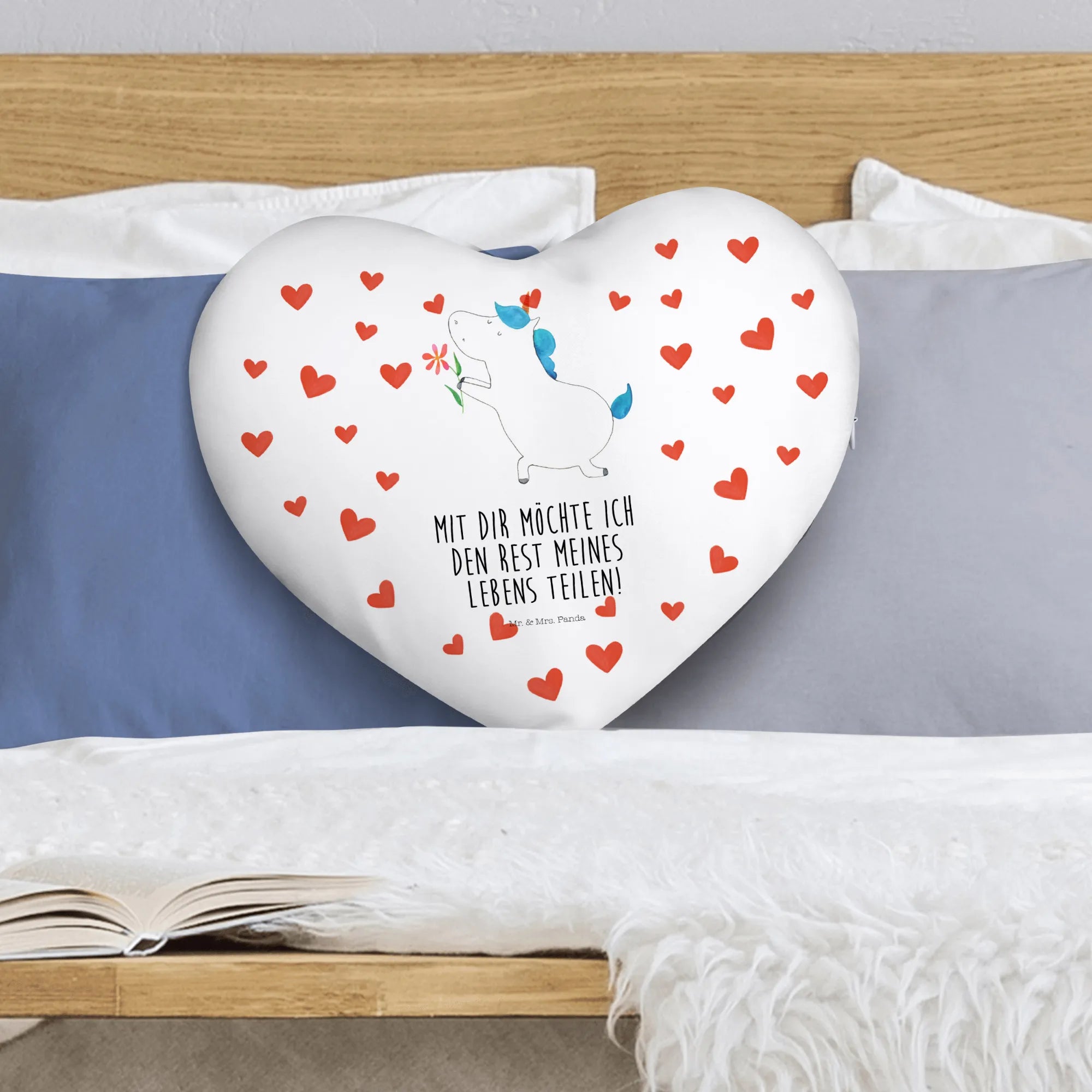 Heart cushion unicorn flower Herz Kissen Plüsch, Plüsch Herzkissen, Ich liebe dich Kissen, Kuscheliges Herzkissen, Weiches Herzkissen, Herzkissen, Herz Kissen, Kuschelkissen Herz, Dekokissen, Herzchen Kissen, Partnerkissen, Sofa Herzkissen, Dekokissen Herz, Romantisches Herzkissen, Herzkissen Geburtstag, Liebe Kissen, Kissen Herz, Valentinstags Kissen, Geschenkkissen, Herzkissen Mit Aufdruck, Herzkissen Hochzeit, Schmusekissen Herzform, Deko Herzkissen, Jahrestag Kissen, Flauschiges Herz Kissen, Herz Kuschelkissen, dekoartikel, Herzkissen Mit Spruch, Hochzeitskissen, Liebesbeweis Kissen, Kuschelkissen, Herzförmiges Kuschelkissen, Herzkissen Valentinstag, Schmusekissen, Kissen in Herzform, Geburtstagskissen, Sofakissen, Liebeskissen, Romantisches Kissen, Herzförmiges Kissen, Herzkissen Mit Motiv, Valentinskissen, Herzförmiges Dekokissen, Dekokissen Herzform, Geschenk Herzkissen, Unicorn, Einhorn, Einhörner, Einhorn Deko, Freundin, Partner, Ehe, Verlobung, Liebesbeweis, Heiratsantrag, Pärchen, Ehepaar, Antrag, Freund, Liebe, Heiraten