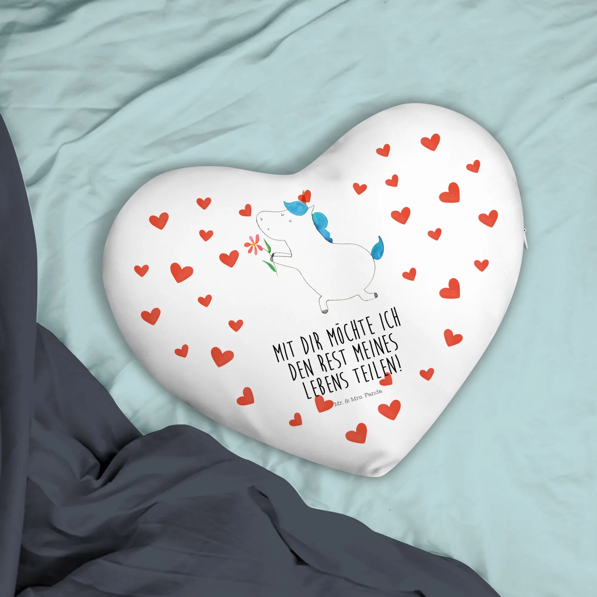 Heart cushion unicorn flower Herz Kissen Plüsch, Plüsch Herzkissen, Ich liebe dich Kissen, Kuscheliges Herzkissen, Weiches Herzkissen, Herzkissen, Herz Kissen, Kuschelkissen Herz, Dekokissen, Herzchen Kissen, Partnerkissen, Sofa Herzkissen, Dekokissen Herz, Romantisches Herzkissen, Herzkissen Geburtstag, Liebe Kissen, Kissen Herz, Valentinstags Kissen, Geschenkkissen, Herzkissen Mit Aufdruck, Herzkissen Hochzeit, Schmusekissen Herzform, Deko Herzkissen, Jahrestag Kissen, Flauschiges Herz Kissen, Herz Kuschelkissen, dekoartikel, Herzkissen Mit Spruch, Hochzeitskissen, Liebesbeweis Kissen, Kuschelkissen, Herzförmiges Kuschelkissen, Herzkissen Valentinstag, Schmusekissen, Kissen in Herzform, Geburtstagskissen, Sofakissen, Liebeskissen, Romantisches Kissen, Herzförmiges Kissen, Herzkissen Mit Motiv, Valentinskissen, Herzförmiges Dekokissen, Dekokissen Herzform, Geschenk Herzkissen, Unicorn, Einhorn, Einhörner, Einhorn Deko, Freundin, Partner, Ehe, Verlobung, Liebesbeweis, Heiratsantrag, Pärchen, Ehepaar, Antrag, Freund, Liebe, Heiraten