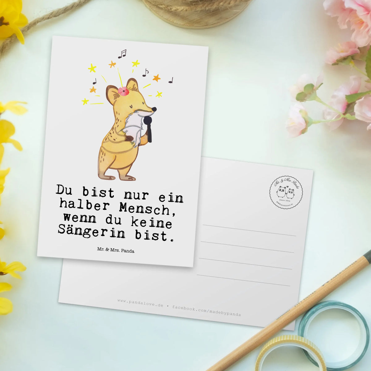 Postkarte Sängerin Herz Postkarten, bildkarte, Motivkarte, Fotokarte, Ansichtskarte, kunstkarte, Designkarte, Kunstkarten, einzelkarte, Postkarte, Ansichtskarten, spruchkarte, Grußkarte, Schenken, Geschenk, Danke, Dankeschön, Jubiläum, Beruf, Ausbildung, Abschied, Rente, Kollege, Kollegin, Arbeitskollege, Mitarbeiter, Firma