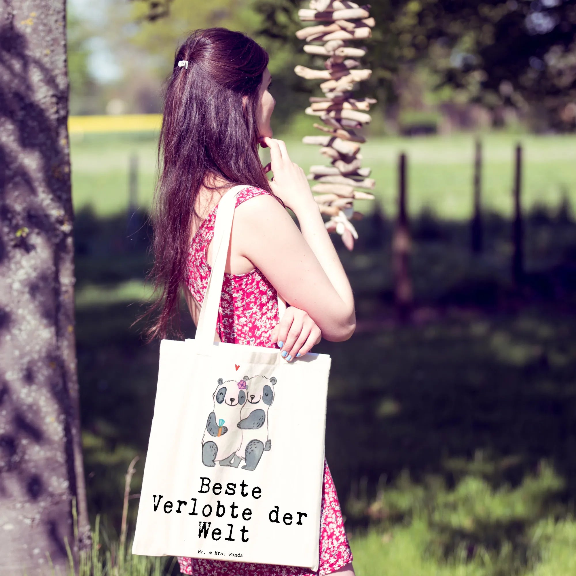 Torba Panda Najlepsza narzeczona na świecie dokumententasche, campus tasche, totebag, tragetasche baumwolle, beutel baumwolle, Jutebeutel, Einkaufstüte, tasche baumwolle, Shopping Tasche, Alltagstasche, stoff shopper, Tasche, textiltasche, Henkeltasche, Jutetasche, einkaufsshopper, umhängebeutel, Stofftasche, textilbeutel, Tragetasche, Laptoptasche, Schulbeutel, baumwoll shopper, studententasche, henkeltasche baumwolle, Baumwoll-Tragetasche, Freizeittasche, Tote Bag, Stoffbeutel, Unitasche, Stoff-Tragetasche, umhängetasche baumwolle, schulterbeutel, Schultasche, schultertasche baumwolle, einkaufstasche baumwolle, festivaltasche, stofftasche baumwolle, Büchertasche, Baumwolltasche, tragbeutel, Einkaufstasche, freizeitbeutel, festival tasche, Baumwollbeutel, Beutel, Uni Tasche, Baumwoll-Shopper, canvas tasche, universaltasche, Geschenkidee, Geschenk, Schenken, Mitbringsel, Geburtstag, Geburtstagsgeschenk, für, Danke, Dankeschön, Bedanken, Freude machen, Geschenktipp, Ehe, Ehefrau, Verloben, Freundin, Frau, Verlobung, Traumfrau, Hochzeit, Zukünftige, Verlobte