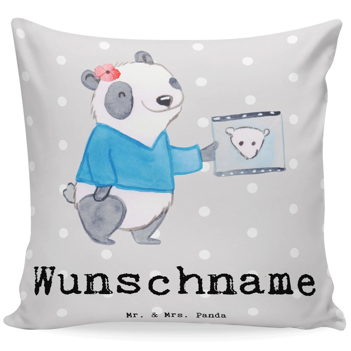 Personalisiertes Kissen Neurologin Herz Kissen 40x40 mit Namen, Kopfkissen mit Namen, Kissen mit Füllung personalisiert, Dekokissen personalisiert, Kissen personalisiert, Personalisiertes Kinderkissen, Kuschel Kissen mit Namen, Kissen mit eigenem Text, Kuschelkissen personalisiert, Kissen mit Wunschtext, Mikrofaser Kissen personalisiert, Sofakissen mit Namen, Namenskissen 40x40, Kissenbezug personalisiert, Namenskissen Baby, Sofakissen personalisiert, Personalisiertes Kissen, Kissen mit Namen, Kinderkissen Mit Namen, Personalisiertes Kuschelkissen, Namenskissen, Kuschelkissen mit Wunschname, Kopfkissen personalisiert, Namenskissen für Kinder, Kissenhülle personalisiert, Geburtskissen personalisiert, Dekokissen mit Namen, Kissenbezug mit Namen, Schmusekissen mit Namen, Personalisiertes Babykissen, Kissenbezug 40x40 personalisiert, Kissenhülle mit Namen, Kissen mit Spruch und Namen, Kuschelkissen Mit Namen, Babykissen mit Namen, Personalisiertes Kopfkissen, Panda Kissen mit Namen, Namens Kissen, Kissen personalisierbar, Geschenk, Schenken, Jubiläum, Danke, Dankeschön, Beruf, Ausbildung, Abschied, Rente, Kollege, Kollegin, Arbeitskollege, Mitarbeiter, Firma, Medizinstudium, Mediziner, Neurologie, Neurologin