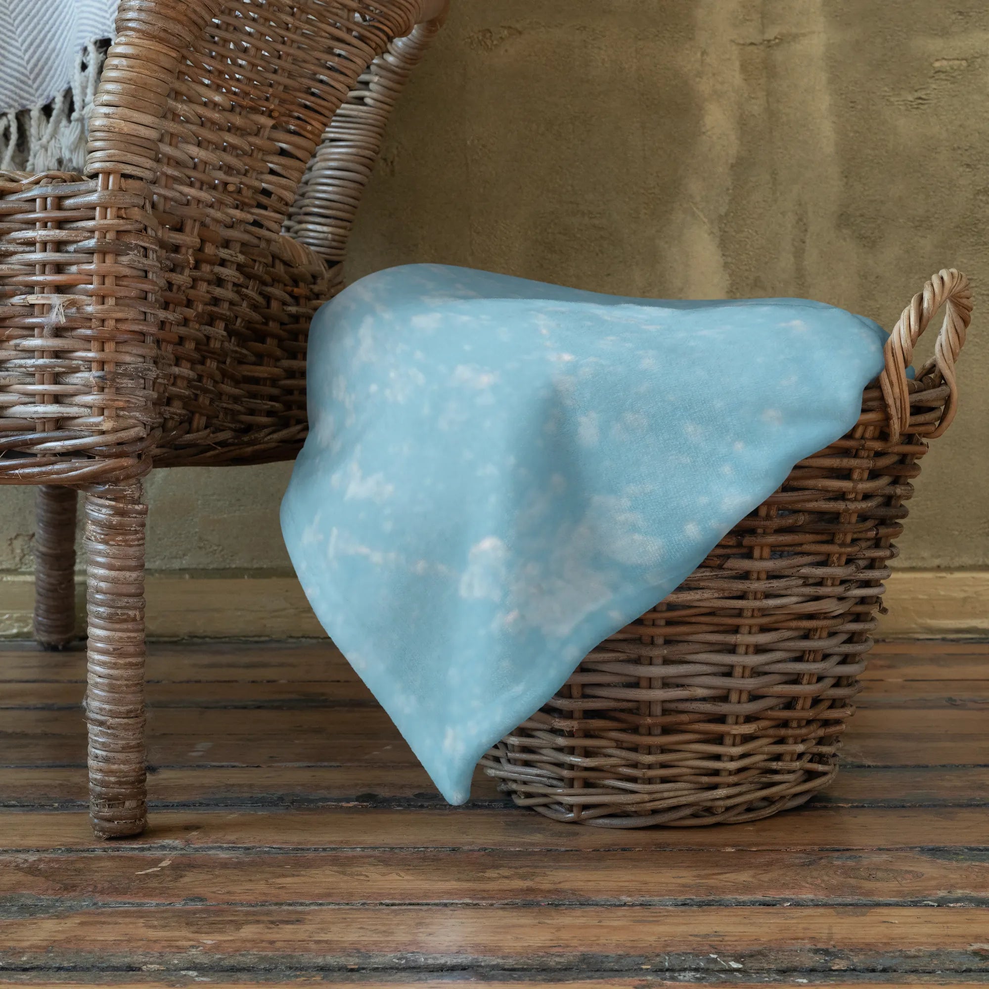 Kuscheldecke Pinguin & Maus Wanderer Wohndecke, Fleece-Kuscheldecke, Warme Decke, Kuschelige Decke, Plüschdecke, Flauschige Kuscheldecke, Decke, Sofadecke, Felloptik Decke, Kuscheldecke, Bettüberwurf, Couchdecke, Sofaüberwurf, Schlafdecke, Tagesdecke, Winterdecke, Flauschige Decke, Plaid, Kunstfelldecke, Mikrofaserdecke, Bettdecke, Pinguin, Wandern, Ausflug, Pinguine, Abenteuer, Wanderlust, Roadtrip, Abenteurer