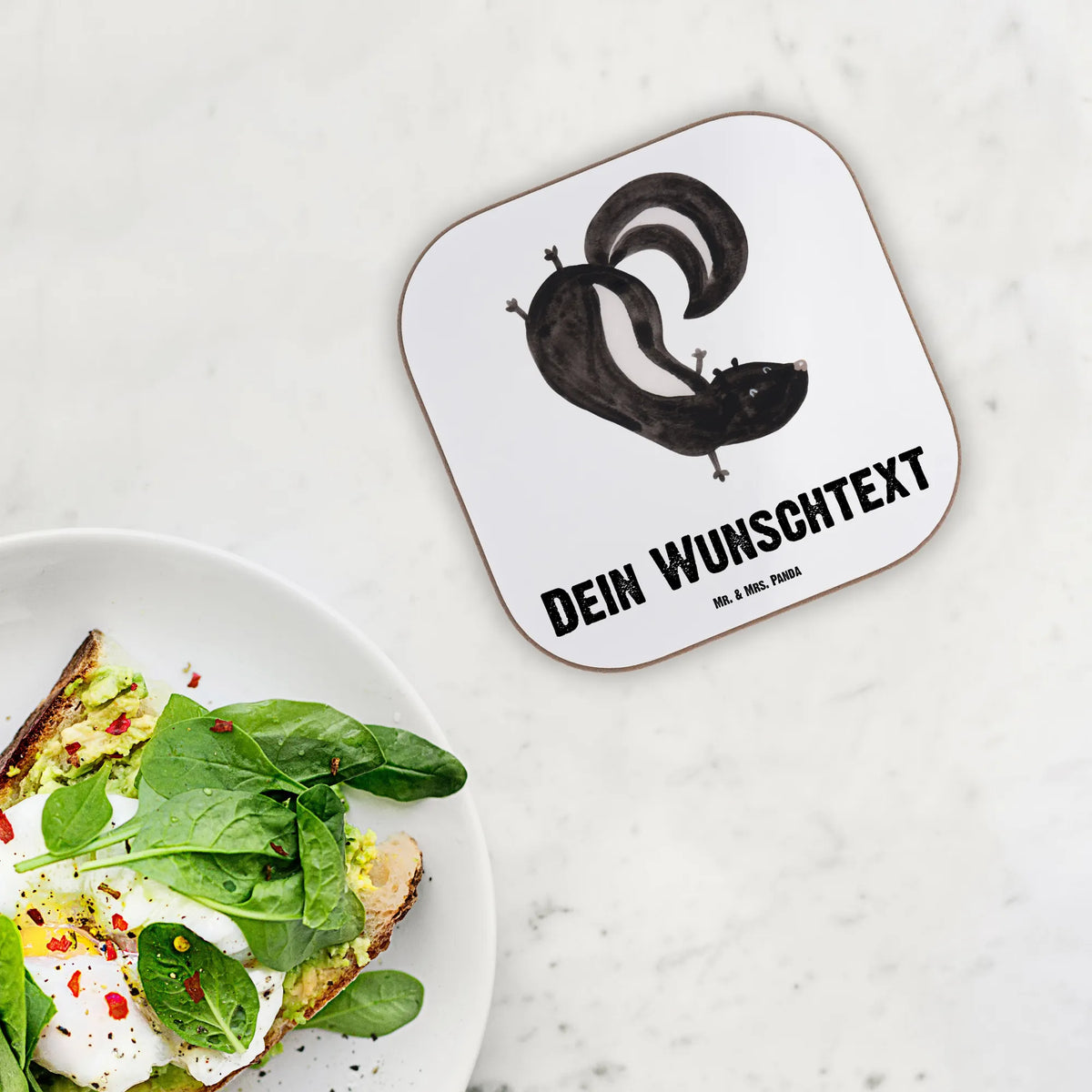 Personalisierter Untersetzer Stinktier Handstand Bierdeckel Mit Namen, Personalisiert Getränkeuntersetzer, PErsonalisierte Bierdeckel, Personalisierter Bierdeckel, Glasuntersetzer mit Namen, Flaschenuntersetzer, Personalisierte Untersetzer, untersetzer bedruckt, Glasuntersetzer personalisiert, Bieruntersetzer personalisiert, Getränkeuntersetzer Personalisiert, Bierdeckel bedruckt, untersetzer personalisiert, Tassenuntersetzer personalisiert, Bierdeckel Personalisiert, Personalisierte Glasuntersetzer, Personalisierter Untersetzer, Untersetzer mit Namen, Glasuntersetzer bedruckt, Stinktier, Skunk, Raubtier, Wildtier, Kind, Stinki, Stinker, Spielplatz, Verpielt