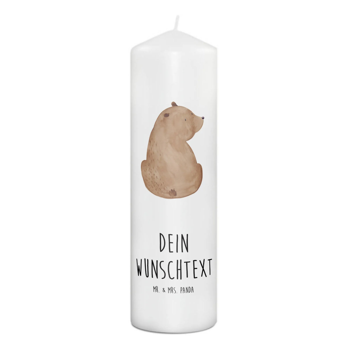 Personalisierte Kerze Bär Schulterblick Weihnachtskerze Mit Namensgravur, Kerze Für Geburtstag Mit Wunschname, Personalisierte Geburtstagskerze, Stumpenkerze Mit Namensgravur, Kerze mit individuellem Text, Osterkerze Mit Namen, Stumpenkerze mit Namen, Kerze personalisiert, Adventskerze Mit Wunschname, Kerze mit Wunschtext, Kerze Mit Spruch Und Namen, Individualisierte Kerze, Tischkerze Mit Namensdruck, Gastgeschenk Kerze Mit Namen, Kerze mit Wunschname, Personalisierte Taufkerze Mädchen, Personalisierte Kerze, Personalisierte Geschenkkerze, Geburtstagskerze personalisiert, Kerze Für Hochzeit Mit Namensgravur, Geburtstagskerze Mit Namen, Personalisierte Taufkerze Junge, Hochzeitskerze personalisiert, Kerze Mit Namen, Kerze bedruckt mit Namen, Individuelle Kerze, Blockkerze Mit Namensdruck, Namenskerze, Personalisierte Hochzeitskerze, Teddy, Bär, Teddybär, Motivation, Weisheit, Bären, Bärenliebe, Selbstachtung, Weltansicht