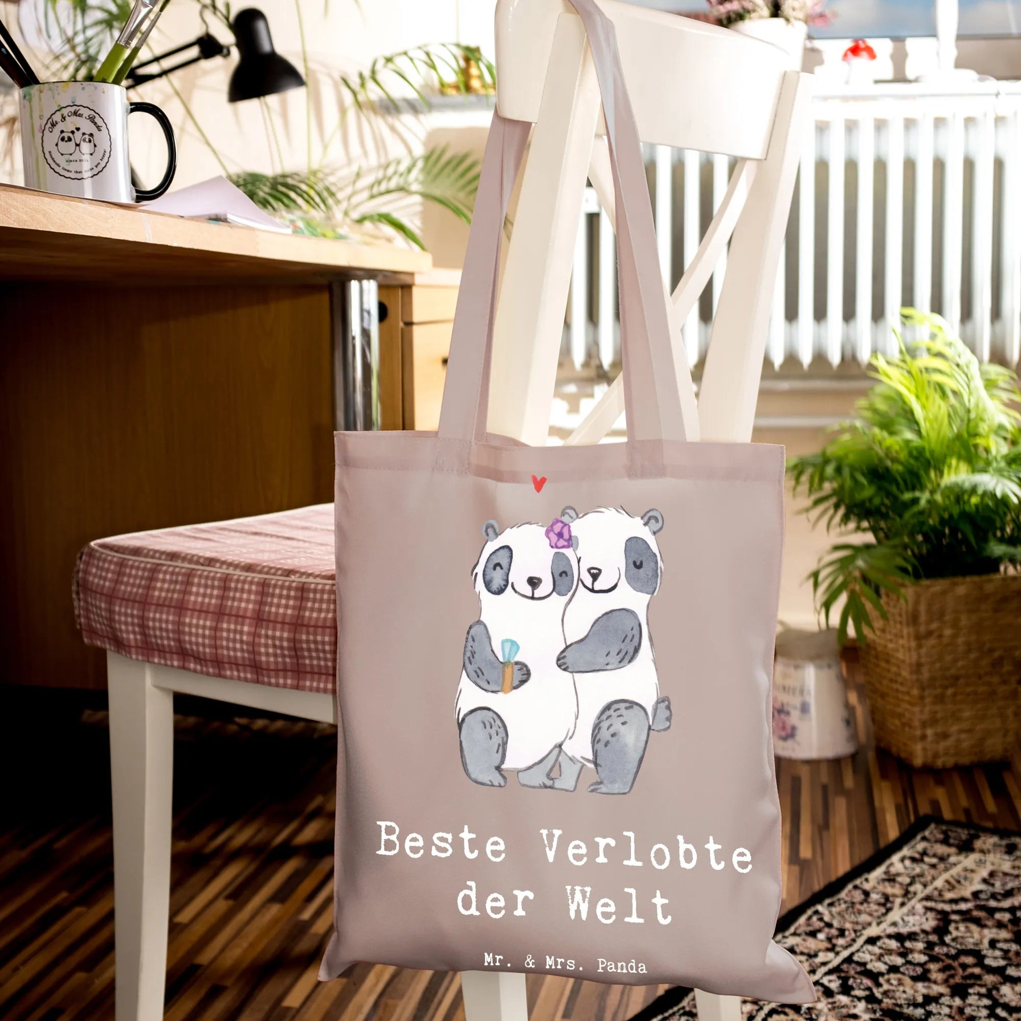 Torba Panda Najlepsza narzeczona na świecie dokumententasche, campus tasche, totebag, tragetasche baumwolle, beutel baumwolle, Jutebeutel, Einkaufstüte, tasche baumwolle, Shopping Tasche, Alltagstasche, stoff shopper, Tasche, textiltasche, Henkeltasche, Jutetasche, einkaufsshopper, umhängebeutel, Stofftasche, textilbeutel, Tragetasche, Laptoptasche, Schulbeutel, baumwoll shopper, studententasche, henkeltasche baumwolle, Baumwoll-Tragetasche, Freizeittasche, Tote Bag, Stoffbeutel, Unitasche, Stoff-Tragetasche, umhängetasche baumwolle, schulterbeutel, Schultasche, schultertasche baumwolle, einkaufstasche baumwolle, festivaltasche, stofftasche baumwolle, Büchertasche, Baumwolltasche, tragbeutel, Einkaufstasche, freizeitbeutel, festival tasche, Baumwollbeutel, Beutel, Uni Tasche, Baumwoll-Shopper, canvas tasche, universaltasche, Geschenkidee, Geschenk, Schenken, Mitbringsel, Geburtstag, Geburtstagsgeschenk, für, Danke, Dankeschön, Bedanken, Freude machen, Geschenktipp, Ehe, Ehefrau, Verloben, Freundin, Frau, Verlobung, Traumfrau, Hochzeit, Zukünftige, Verlobte