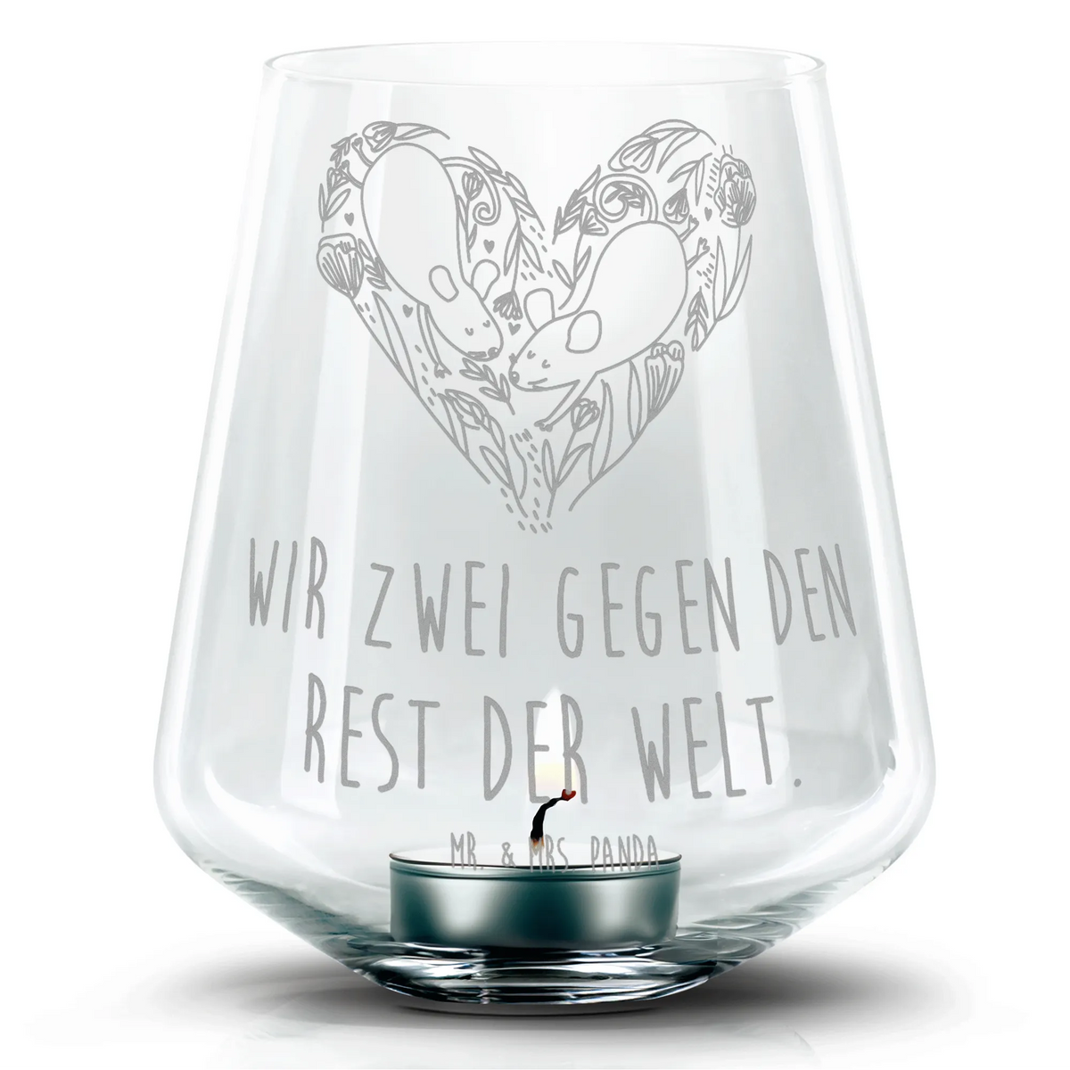 Gravur Windlicht Mäuse Herz Stumpenkerzenhalter, windlichtglas, Graviertes Windlicht, Gravur Laterne, Kerzenhalter Glas, Windlicht Glas, Teelichthalter, dekolicht, Teelicht Glas, Deko Windlicht, gravur glas, Gravur Windlicht, glas kerzenhalter, Glas Windlicht, Kerzenhalter, Laterne mit Gravur, Gravur Teelicht, Laterne, Kerzenglas, Windlicht graviert, windlicht mit gravur, Glas Teelichthalter, Verlobung, Freund, Heiraten, Partner, Heiratsantrag, Liebesgeschenk, Hocheitstag, Ehemann, Freundin, Ehefrau, Jahrestag, Liebe, Hochzeit, Love, Mäuse, Gemeinsamkeit, Liebesbotschaft, Maus, Geschenk für Zwei, Liebesbeweis, Lieblingsmensch