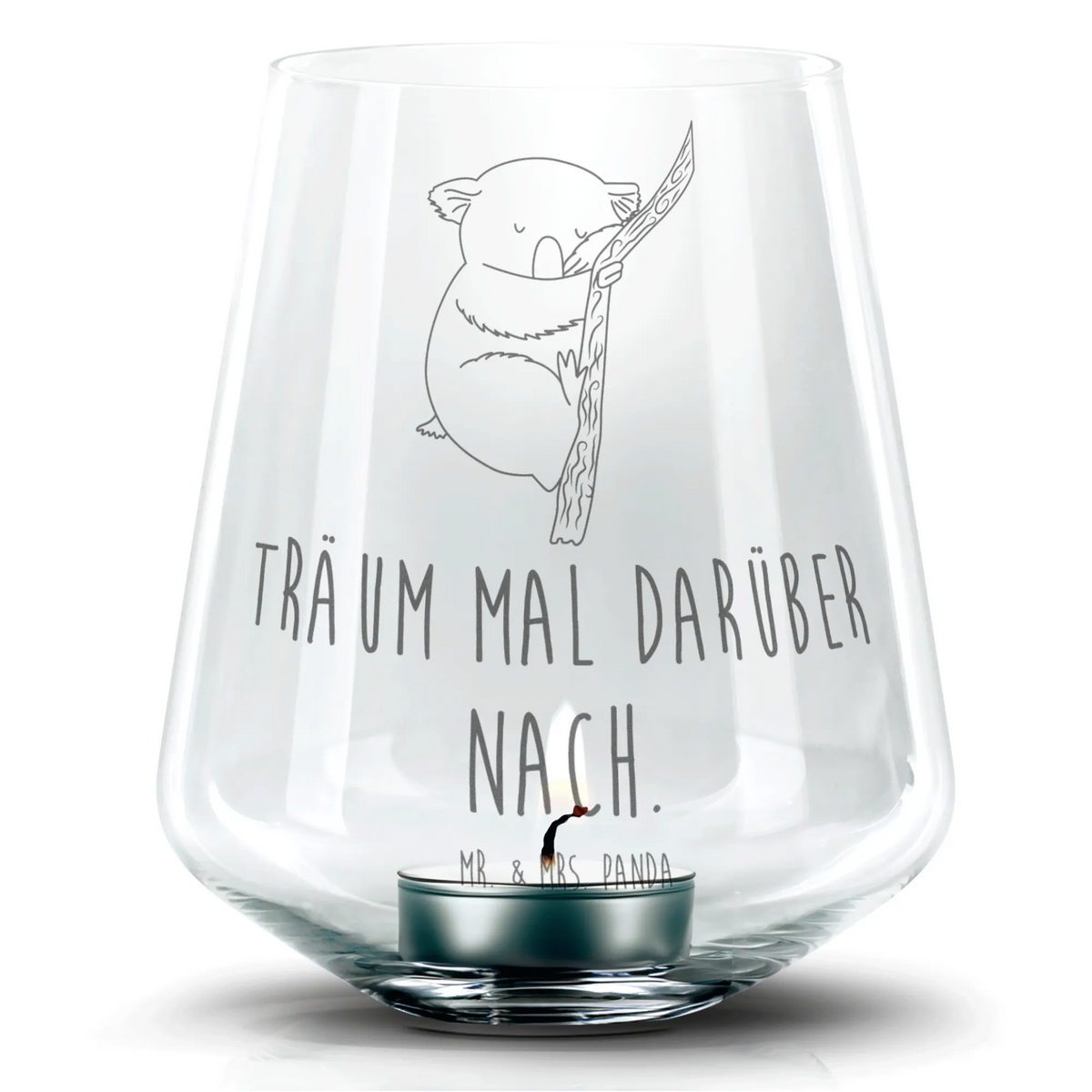 Gravur Windlicht Koalabär Gravur Windlicht, Laterne, Deko Windlicht, Teelicht Glas, dekolicht, Glas Teelichthalter, glas kerzenhalter, Laterne mit Gravur, Kerzenglas, Graviertes Windlicht, windlichtglas, Windlicht graviert, Kerzenhalter, Glas Windlicht, Kerzenhalter Glas, Gravur Teelicht, Stumpenkerzenhalter, Gravur Laterne, windlicht mit gravur, Teelichthalter, gravur glas, Windlicht Glas, Lustige Sprüche, Tiere, Tiermotive, Gute Laune, Schlafzimmer, Bär, Traum, Koalabär, Träumen, Traumland, Koala, schlafen