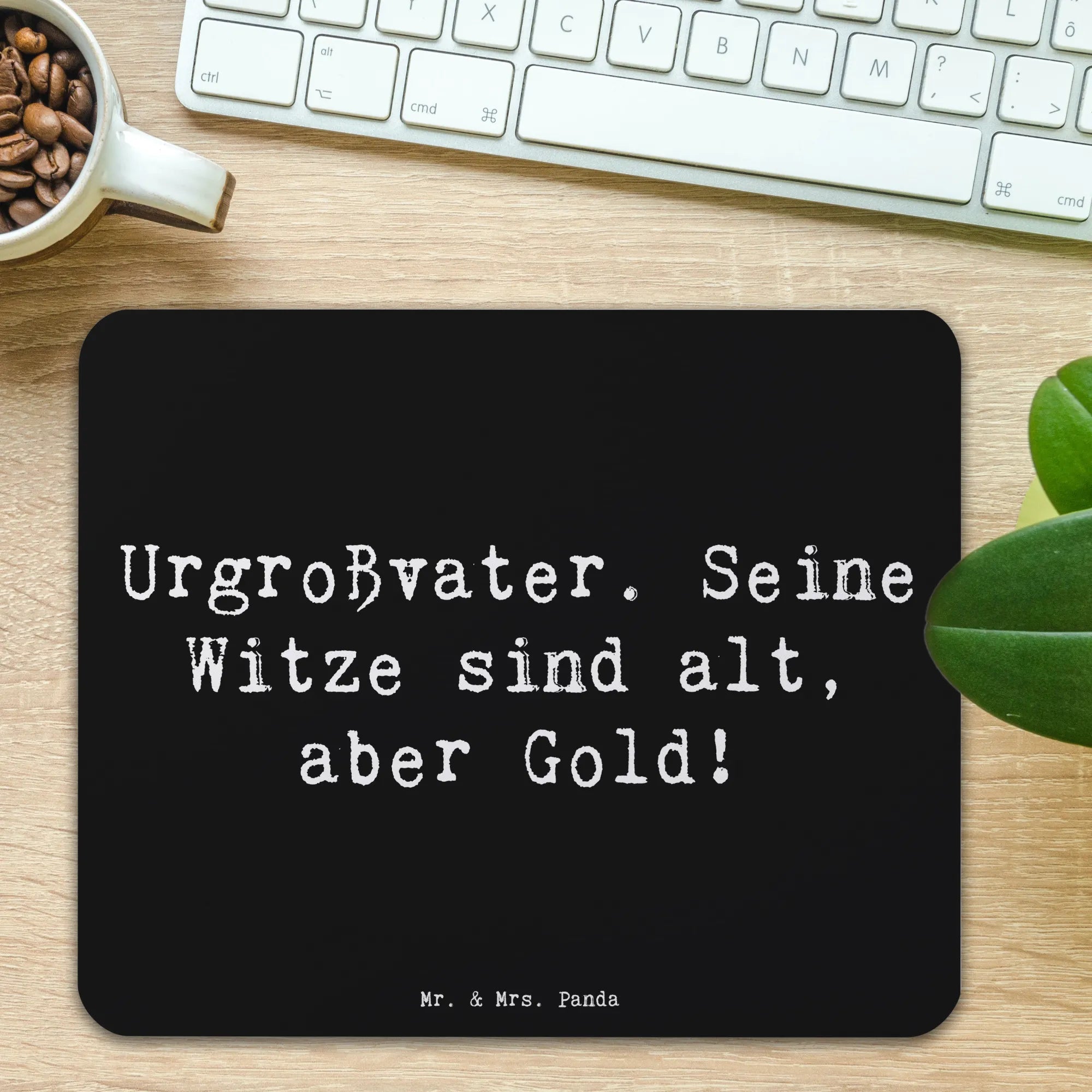 Mouse mat Saying Urgroßvater. Seine Witze sind alt, aber Gold! mousematte, Mausmatte, Mausunterlage, pc mousepad, pc mauspad, Mauspad, gummi mauspad, Mousepad, laptop mousepad, computer mousepad, Mouse Pad, computermatte, notebook mauspad, mauspad pc, pc mausunterlage, computer mauspad, mausteppich, mauspad laptop, laptop mauspad, Bruder, Papa, Oma, Opa, Mama, Muttertag, Familie, Vatertag, Schwester