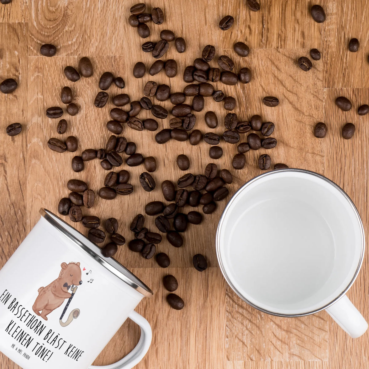 Camping Emaille Tasse Bassethorn Klänge blechbecher, Tasse Emaille, reisetasse, Blechtasse, Teetasse, metallbecher, Emailletasse, Motivtasse, Reisebecher, Emaille Becher, emaillebecher, Kaffeepott, Outdoor Tasse, Campingtasse, Teebecher, Haferl, wanderbecher, outdoortasse, Emaille Tasse, becher emaille, Campingbecher, wandertasse, Outdoor Becher, Pott, Instrumente, Geschenke Musiker, Musikliebhaber