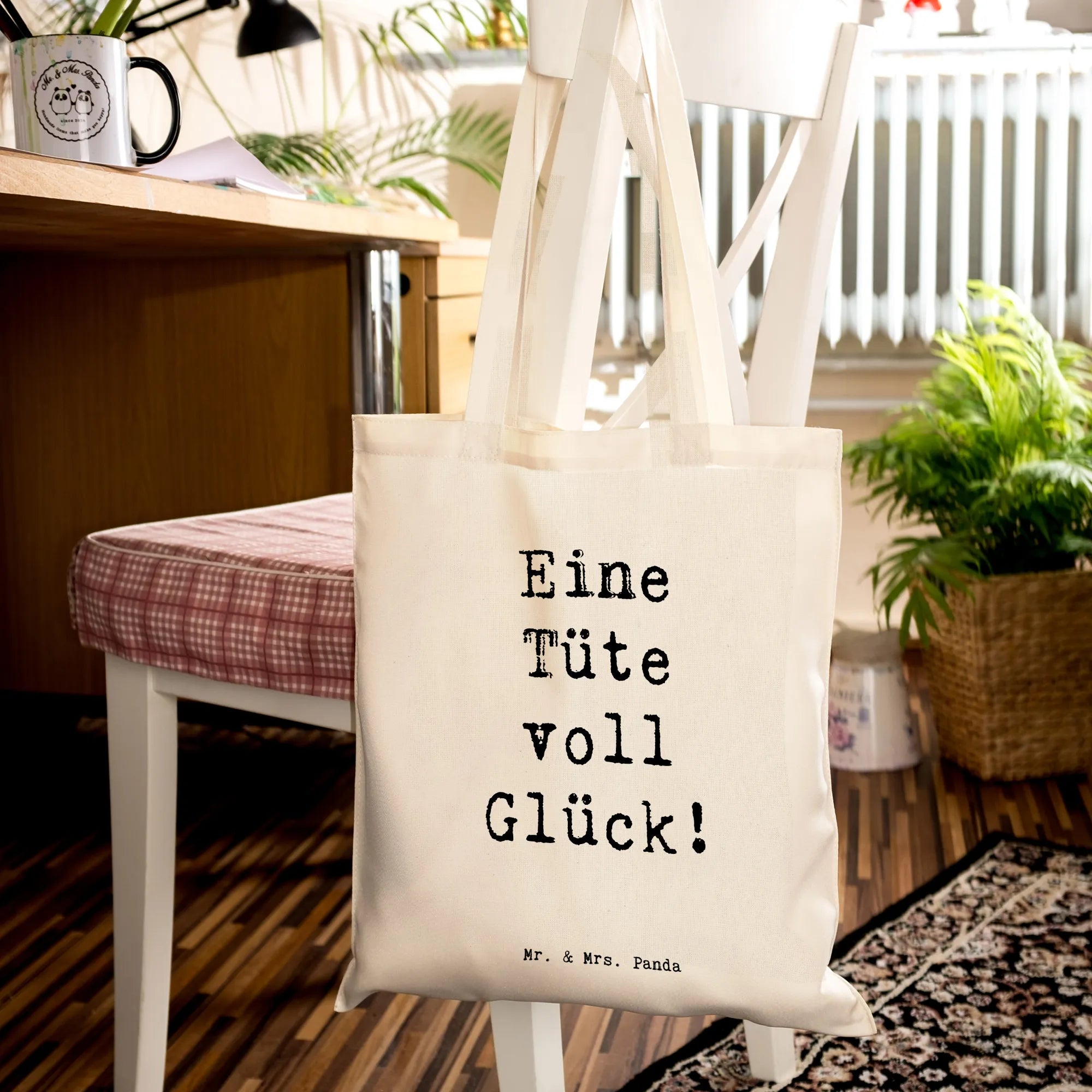 Tote bag Saying Eine Tüte voll Glück! Stofftasche, Henkeltasche, Baumwoll-Tragetasche, Unitasche, festival tasche, Einkaufstüte, Stoffbeutel, Jutetasche, Büchertasche, tragetasche baumwolle, studententasche, Shopping Tasche, Tasche, Tote Bag, Uni Tasche, tasche baumwolle, Tragetasche, freizeitbeutel, Laptoptasche, Baumwolltasche, umhängetasche baumwolle, canvas tasche, tragbeutel, Jutebeutel, baumwoll shopper, Schulbeutel, festivaltasche, textilbeutel, Baumwoll-Shopper, stofftasche baumwolle, umhängebeutel, Freizeittasche, beutel baumwolle, schultertasche baumwolle, Beutel, einkaufstasche baumwolle, einkaufsshopper, Stoff-Tragetasche, Schultasche, textiltasche, campus tasche, dokumententasche, Baumwollbeutel, universaltasche, totebag, Einkaufstasche, Alltagstasche, schulterbeutel, henkeltasche baumwolle, stoff shopper, sprüche sammlung, alltag verschönern, wohnaccessoires, shopify, wanddeko, nachhaltige geschenke, geschenkideen, sprüche, lebensweisheiten, Kreativ, motivation, mr and mrs panda, inspiration, Einzigartig, spruch kollektion, Dekoration, freude, zitate, liebe, Lächeln, glück, schöne sprüche