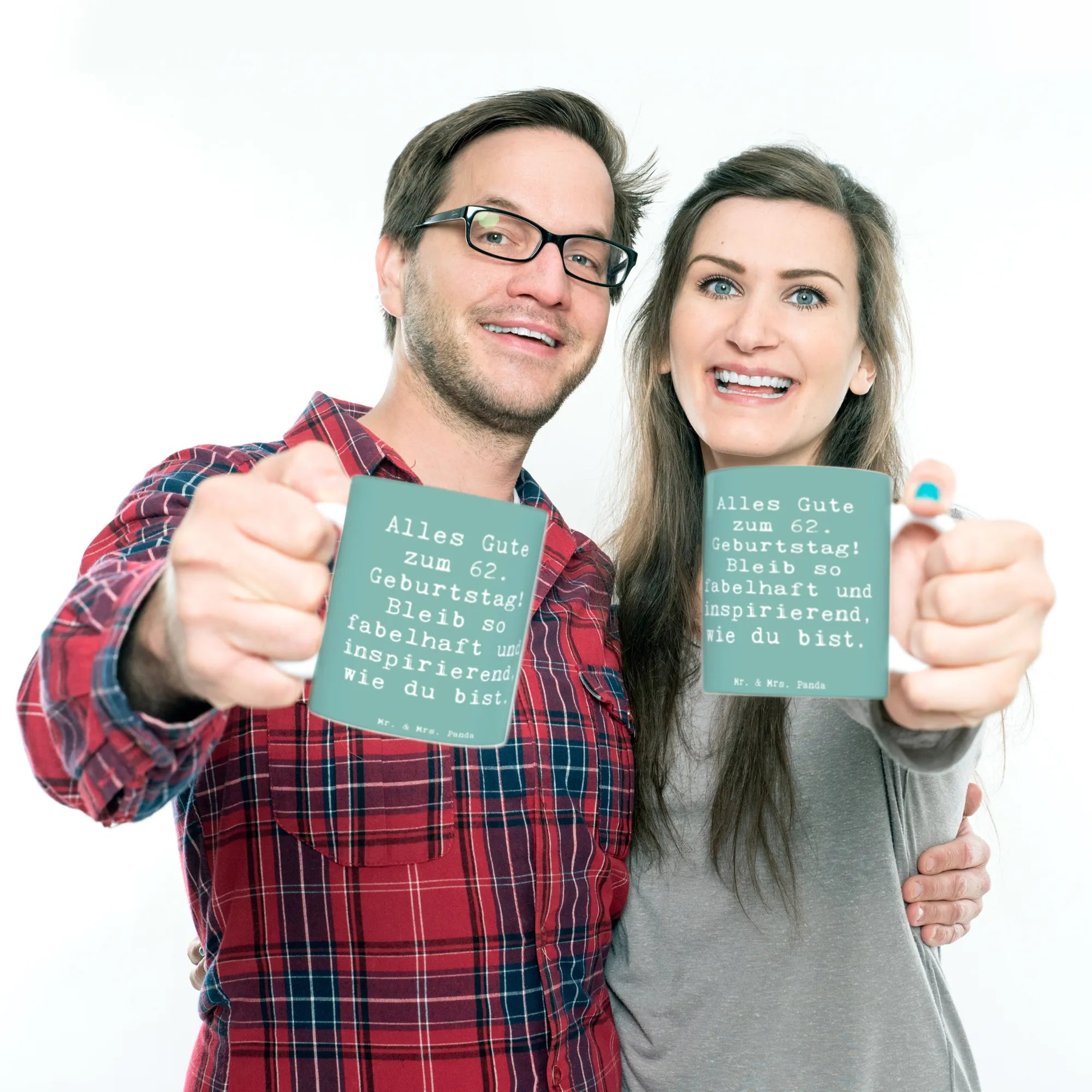 Tasse Spruch 62. Geburtstag Freude kaffeetasse keramik, Henkeltasse, Kaffeebecher, design tasse, schöne tasse, Tasse mit Motiv, kaffeetasse bedruckt, Becher, Kakaotasse, cappuccinotasse, Bürobecher, hochwertige tasse, Kaffeetasse, Trinktasse, kaffeebecher keramik, Teepott, Dekotasse, Pott, Teetasse, tasse für büro, Sprüchetasse, Henkelbecher, Bedruckte Tasse, haferl, kakaobecher, Tasse mit Spruch, Motivtasse, statement tasse, Teebecher, Trinkbecher, Frühstückstasse, Henkelpott, Tasse, Keramikbecher, kaffeebecher bedruckt, Keramiktasse, tasse für kaffee, Geschenktasse, Designtasse, Kaffeepott, heißgetränkebecher, milchtasse, Frühstücksbecher, milchkaffeetasse, Bürotasse, Geschenk, Geburtstagsgeschenk, Geburtstag