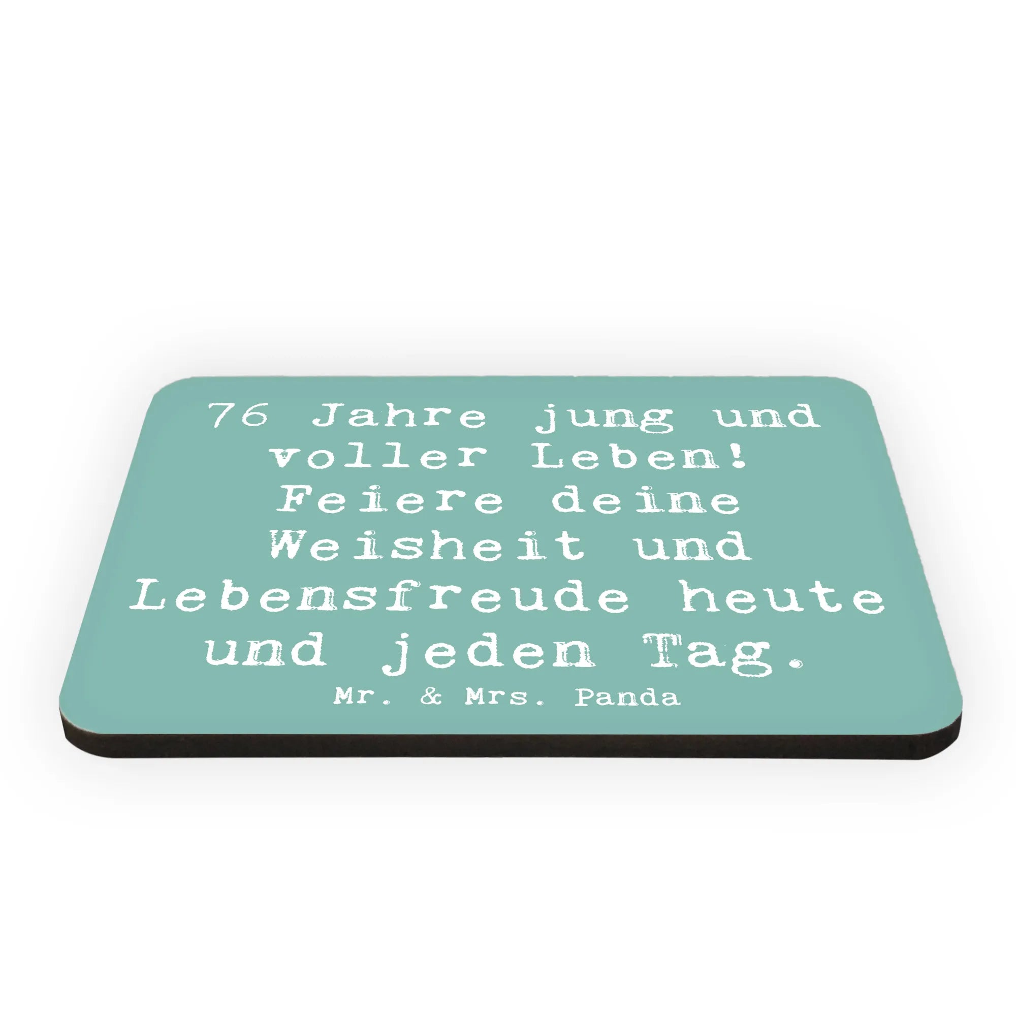 Magnet Spruch 76. Geburtstag Jung und Lebendig Kühlschrankmagnet, mdf magnet, memomagnet, notizmagnet, wandmagnet, büromagnet, Pinnwandmagnet, rechteckmagnet, küchenmagnet, haftmagnet, bildmagnet, holz whiteboardmagnet, holz kühlschrankmagnet, Dekomagnet, magnet, Notizhalter, whiteboardmagnet, einkaufszettelmagnet, holzmagnet, zettelhalter, spruchmagnet, tafelmagnet, designmagnet, Geschenk, Geburtstag, Geburtstagsgeschenk