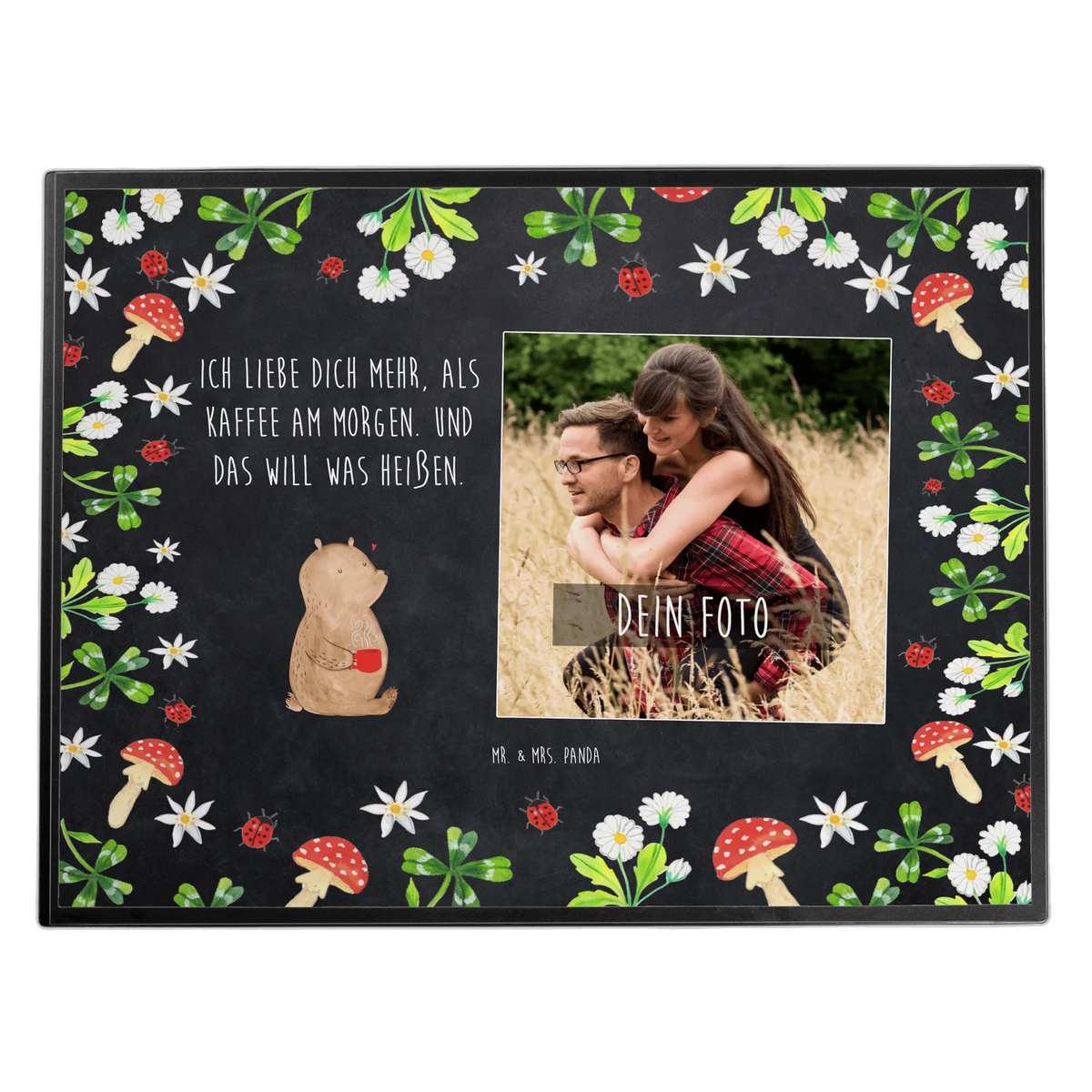 Personalisierte Foto Schreibtischunterlage Bär Morgenkaffee Fotoschreibtischunterlage, Schreibtischunterlage Fotodruck, Schreibunterlage mit Foto, Schreibtischunterlage mit eigenen Bildern, Foto Schreibtischmatte, Schreibtischauflage mit Foto, Schreibtischunterlage Bild, Schreibunterlage Foto, Foto Schreibunterlage, Individuelle Schreibtischunterlage Foto, Schreibtischunterlage mit eigenem Foto, Foto Schreibtischunterlage, Personalisierte Foto Schreibtischunterlage, Fotodruck Schreibtischunterlage, Schreibtischunterlage mit eigenem Bild, Schreibtischunterlage mit Bild, Personalisierte Schreibtischunterlage mit Foto, Schreibtischunterlage Foto, Schreibunterlage mit eigenem Foto, Schreibtischmatte mit Foto, Schreibtischunterlage mit Foto, Schreibtischmatte mit eigenem Foto, Schreibtischunterlage mit Fotos, Bürounterlage mit Foto, Freundin, Freund, Liebe, Liebesgeschenk, Jahrestag, Verlobung, Partner, Ehemann, Ehefrau, Heiraten, Heiratsantrag, Hocheitstag, für Männer, Geschenk für Freundin, für Ehemann, Liebesbeweis, Valentinstag, Hochzeitstag, Mitbringsel, Geschenk für Frauen, Geschenk für Partner