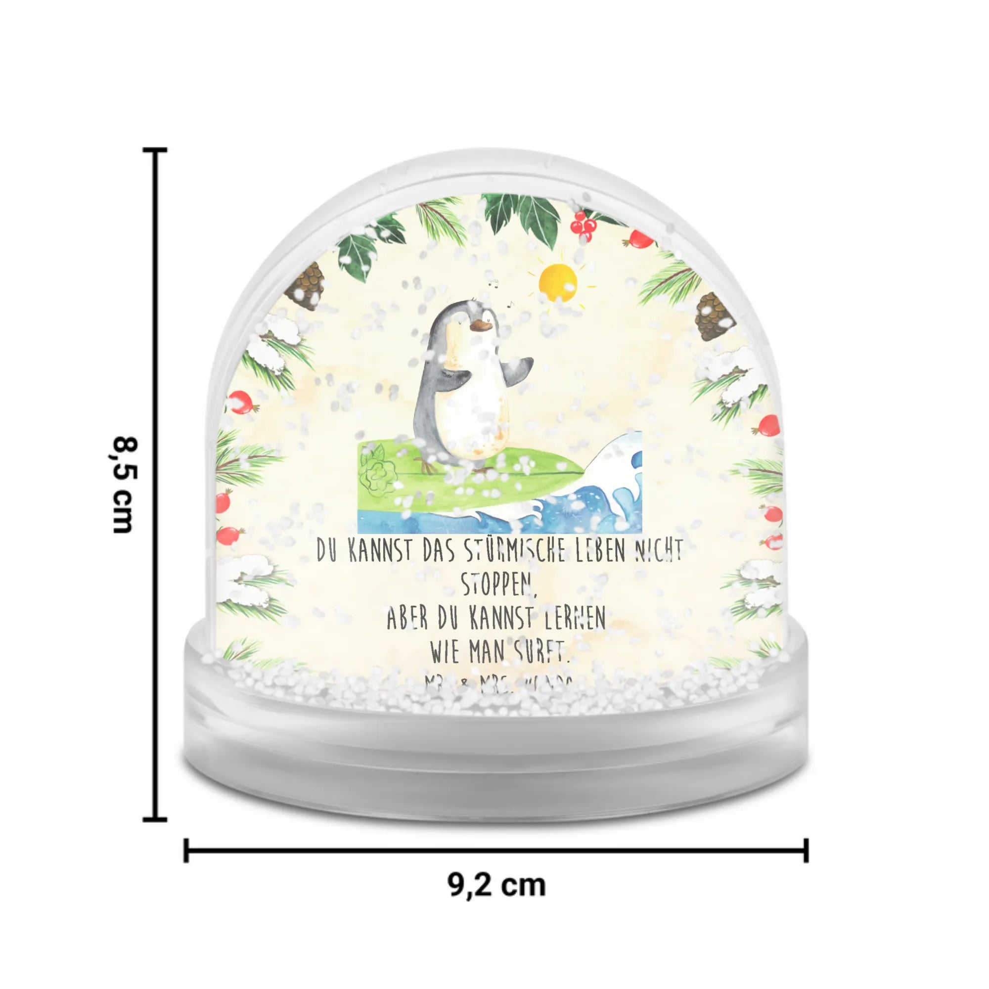 Schneekugel Pinguin Surfer Dekokugel, kunststoff schneekugel, Schneekugel Weihnachten, schneekugel deko, glitzerkugel, wasserkugel, Winterkugel, Deko Schneekugel, schnee kugel, Schneekugel Modern, wohnaccessoire, dekoartikel, Winter-Schneekugel, Souvenir-Schneekugel, Weihnachts Schneekugel, Schneekugel Geschenk, Schneekugel, Spruch-Schneekugel, Schüttelkugel, Motiv-Schneekugel, Große Schneekugel, Pinguin, Pinguine, Surfer, Wellen Reiten, Wellen, Portugal, Surfen, Hawaii, Urlaub