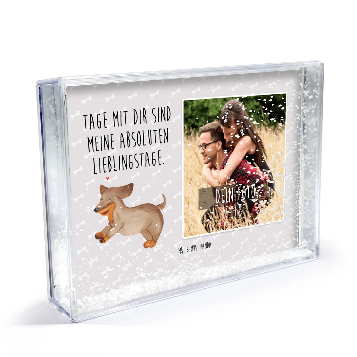 Schüttelrahmen mit Foto Hund Dackel Bilderrahmen mit Wunschfoto, Schüttelrahmen Wunschfoto, Rahmen mit Foto, Schüttelrahmen mit Foto, Bilderrahmen mit Foto zum Schütteln, Fotorahmen mit eigenem Foto, Schüttelrahmen mit Wunschfoto, Personalisierbarer Bilderrahmen mit Foto, Schneerahmen mit Foto personalisiert, Rahmen mit eigenem Foto, Personalisierter Fotorahmen, Schüttelrahmen mit Foto und Schnee, Fotoschüttelrahmen, Acryl Bilderrahmen mit Foto, Schüttelrahmen für persönliches Foto, Bilderrahmen mit eigenem Bild, Bilderrahmen für eigene Fotos, Schüttelrahmen Mr. & Mrs. Panda Foto, Acryl Schüttelrahmen mit Foto, Personalisierbarer Fotorahmen mit Foto, Foto Schüttelrahmen, Fotorahmen mit Wunschfoto, Schüttelrahmen mit Bild, Fotorahmen mit eigenem Bild, Personalisierter Bilderrahmen, Schüttelrahmen mit eigenem Bild, Fotorahmen zum Schütteln mit Foto, Personalisierter Rahmen mit Foto, Personalisierbarer Schüttelrahmen mit Foto, Personalisierter Schüttelrahmen, Personalisierter Schneebilderrahmen Foto, Schüttelrahmen mit eigenem Foto, Schüttelrahmen mit Tiefenwirkung und Foto, Foto Schüttelrahmen Acrylglas, individueller Schüttelrahmen mit Foto, Schneeschüttelrahmen mit Foto, Schüttelbilderrahmen mit Foto, Bilderrahmen mit Foto, Foto Schüttelrahmen mit Schnee, Schüttelrahmen eigenes Foto, Schüttelrahmen mit Foto personalisiert, Fotobilderrahmen personalisiert, Acrylglas Schüttelrahmen mit Foto, Mr. & Mrs. Panda Schüttelrahmen mit Foto, Schüttelrahmen mit deinem Foto, Sprüche, Hund, Hunderasse, Hundebesitzer, Hundemotiv, Haustier, Tierliebhaber, Hunde, Happy Dog, Dachshund, Dackel