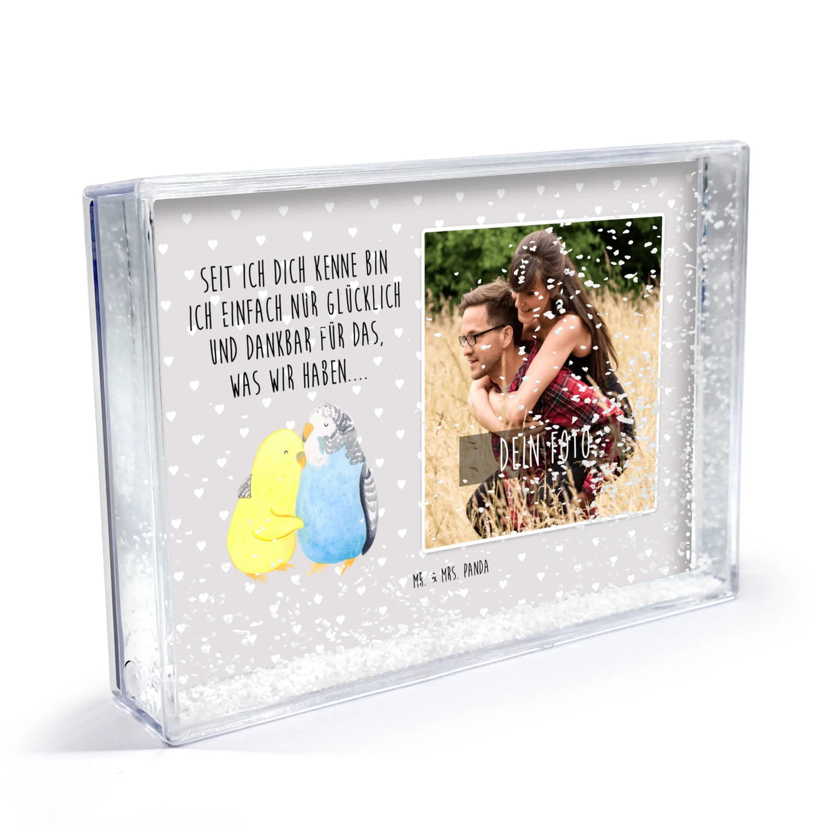 Shake Frame with Photo Parakeets in love Bilderrahmen mit Foto, Acryl Schüttelrahmen mit Foto, Schüttelrahmen mit deinem Foto, Bilderrahmen mit Foto zum Schütteln, Schüttelrahmen Wunschfoto, Personalisierter Bilderrahmen, Schüttelrahmen mit Wunschfoto, Schüttelrahmen mit Foto personalisiert, Schüttelbilderrahmen mit Foto, Bilderrahmen mit eigenem Bild, Foto Schüttelrahmen, Personalisierter Fotorahmen, Schüttelrahmen Mr. & Mrs. Panda Foto, Schüttelrahmen eigenes Foto, Fotorahmen mit eigenem Bild, Schüttelrahmen mit Foto, Schneerahmen mit Foto personalisiert, Schüttelrahmen mit Tiefenwirkung und Foto, Personalisierbarer Bilderrahmen mit Foto, Schüttelrahmen mit eigenem Bild, Schüttelrahmen mit Bild, Personalisierter Schüttelrahmen, Schneeschüttelrahmen mit Foto, Personalisierter Schneebilderrahmen Foto, Foto Schüttelrahmen mit Schnee, Mr. & Mrs. Panda Schüttelrahmen mit Foto, Personalisierter Rahmen mit Foto, Schüttelrahmen mit Foto und Schnee, Fotorahmen mit Wunschfoto, Fotorahmen zum Schütteln mit Foto, Bilderrahmen mit Wunschfoto, Schüttelrahmen mit eigenem Foto, Acrylglas Schüttelrahmen mit Foto, Bilderrahmen für eigene Fotos, Rahmen mit Foto, Rahmen mit eigenem Foto, individueller Schüttelrahmen mit Foto, Fotobilderrahmen personalisiert, Fotorahmen mit eigenem Foto, Personalisierbarer Fotorahmen mit Foto, Personalisierbarer Schüttelrahmen mit Foto, Foto Schüttelrahmen Acrylglas, Fotoschüttelrahmen, Schüttelrahmen für persönliches Foto, Acryl Bilderrahmen mit Foto, Freundin, Freund, Liebe, Liebesgeschenk, Jahrestag, Verlobung, Partner, Ehemann, Ehefrau, Heiraten, Heiratsantrag, Hocheitstag, Vögel, Vertrauen, Nähe, Wellensittich, Kuscheln