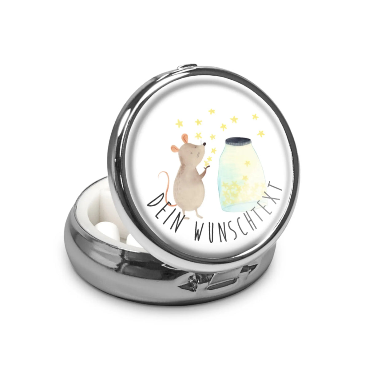 Personalisierte Pillendose Maus Sterne Pillendose individualisiert, Personalisierter Tablettenorganizer, Personalisierte Pillenorganizer, Pillendose mit Namen, Personalisierte Dose, Personalisierte Arzneibox, Pillenbox personalisiert, Tablettenbox mit Wunschname, Pillendose selbst gestalten, Personalisierte Medikamentenbox, Tablettenbox mit Namen, Individuelle Tablettenbox, Personalisierte Medikamentendose, Personalisierte Pillendose, Tablettenbox selbst gestalten, Tablettenbox personalisierbar, Pillendose personalisiert, Pillendose Design personalisiert, Personalisierte Pillenbox, Medikamentendose personalisiert, Medikamentenbox personalisiert, Pillendose Metall personalisiert, Pillendose personalisierbar, Tablettenbox mit Wunschtext, Pillendose mit Wunschtext, Personalisierte Tablettenbox, Pillendose mit Wunschnamen, Individuelle Pillendose, Tablettendose personalisiert, Pillendose mit Wunschname, Tablettenbox personalisiert, Lustige Sprüche, Tiere, Tiermotive, Gute Laune, Taufe, Sterne, Geburtstag, Erstes Kind, Taufgeschenk, Schwangerschaft, Hoffnung, Kind, Träume, Geburt, Wunsch, Kindergeburtstag, Maus