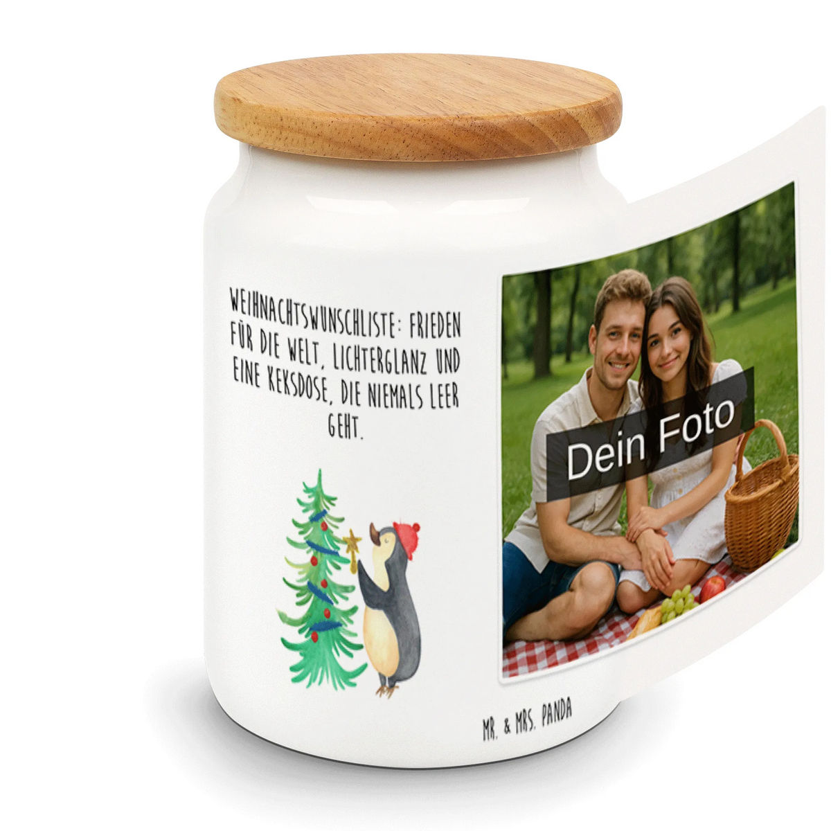 Personalisierte Foto Vorratsdose Pinguin Weihnachtsbaum Dose mit Fotodruck, Fotogeschenk Dose, Personalisierte Keksdose Foto, Foto Plätzchendose, Dose Bild bedrucken, Keksdose Bild, Gebäckdose mit Foto, Fotogeschenk Keksdose, Personalisierte Fotodose, Dose mit Foto, Vorratsdose Foto, Fotodose mit Deckel, Keramikdose Foto, Foto Gebäckdose, Keksdose mit Foto, Vorratsdose Mit Foto, Fotodruck Keksdose, Foto Keksdose, Küchenbox Mit Bild, Vorratsdose Bedrucken Lassen, Personalisierte Keksdose, Fotodose, Foto Vorratsdose, Foto Dose, Keramikdose mit Bild, Vorratsdose Mit Bild, Keksdose personalisiert Foto, Weihnachten, Winter, Weihnachtsdeko, Nikolaus, Advent, Heiligabend, Wintermotiv, Pinguin
