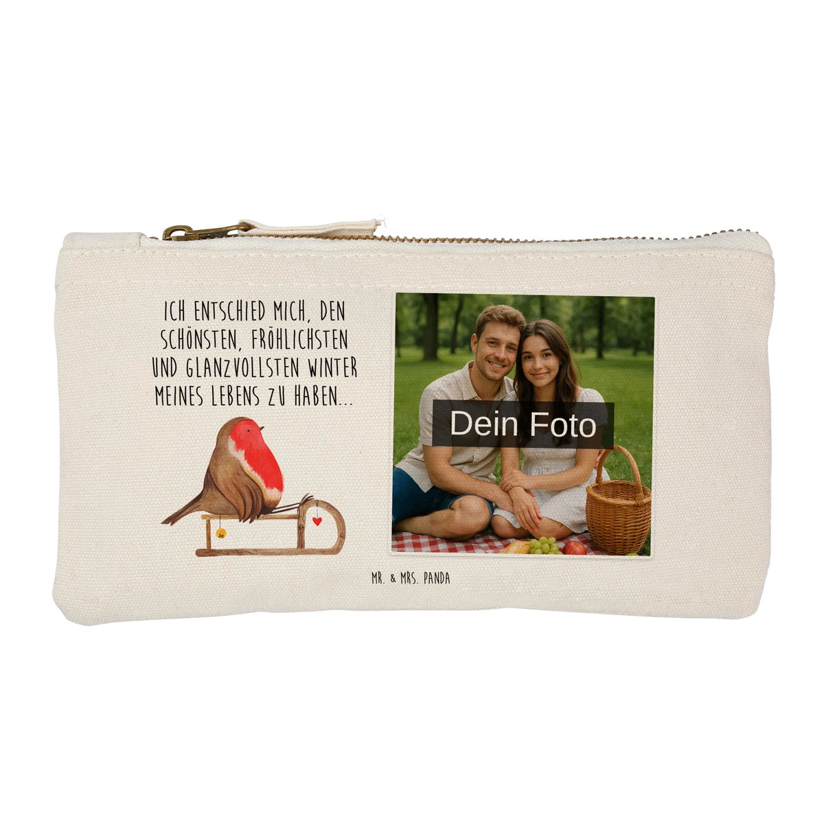 Personalisierte Foto Schminktasche Rotkehlchen Schlitten Kosmetiktasche Damen Mit Bild, Schminktasche Stoff Mit Eigenem Foto, Stiftetasche Mit Eigenem Foto, Personalisierte Foto Schminktasche, Schminktasche Groß Mit Bild, Schminktasche Für Teenager Mit Bild, Schminktasche Klein Mit Foto, Schminktasche Für Unterwegs Mit Foto, Reise-Kosmetiktasche Mit Eigenem Motiv, Schminktasche Mit Reißverschluss Und Foto, Kosmetiktasche Für Handtasche Mit Foto, Schminkbeutel Mit Fotodruck, Kosmetiktasche Zum Mitnehmen Mit Bild, Kosmetiktasche Organizer Mit Foto, Aufbewahrung Für Schminke Mit Foto, Make-Up Tasche Mit Foto, Schminktasche Reise Mit Foto, Schminktasche Mit Eigenem Bild, Schminktasche Mit Wunschfoto, Schminktasche Zum Aufhängen Mit Bild, Schminktasche Nachhaltig Mit Bild, Schminktäschchen Mit Bild, Stifteaufbewahrung Mit Bild, Schminktasche Leder Mit Fotodruck, Schminktasche Tiermotiv Mit Eigenem Bild, Schminktasche Mit Fächern Und Bild, Schminktasche Blumen Mit Foto, Schminktasche Mit Muster Und Foto, Schminktasche Geschenk Mit Foto, Personalisierte Schminktasche Mit Foto, Winter, Weihnachten, Weihnachtsdeko, Nikolaus, Advent, Heiligabend, Wintermotiv, Vogel, Schlitten