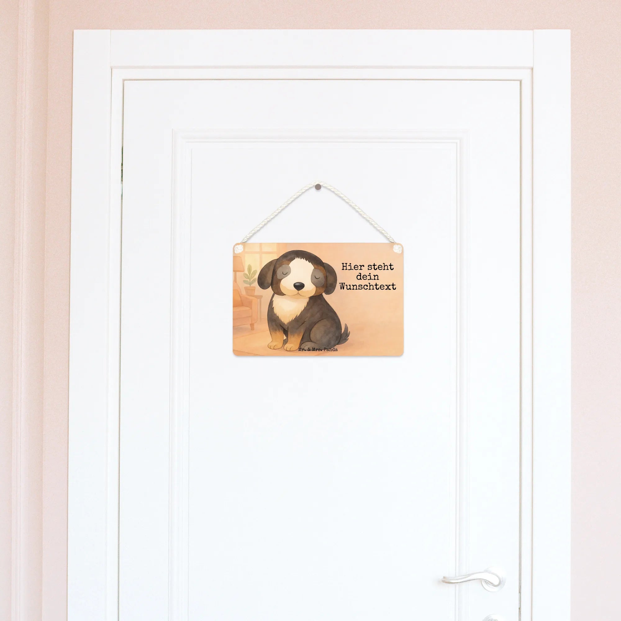 Personalisiertes Deko Schild Hund Entspannen Design Schild personalisiert, Namensschilder personalisiert, Personalisiertes Holzschild, Personalisiertes Deko Schild, Türschilder mit Namen, Türschilder personalisiert, Dekoschild Personalisiert, Personalisiertes Schild, Sprüche, Hundemotiv, Hund, Hundebesitzer, Hunderasse, Tierliebhaber, Haustier, Schwarzer Hund, Hundeglück, Liebe, Hundeliebe