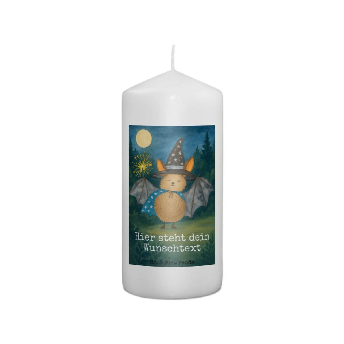 Personalisierte Kerze Fledermaus Zauberer Design Kerze personalisiert, Tischkerze Mit Namensdruck, Weihnachtskerze Mit Namensgravur, Stumpenkerze mit Namen, Personalisierte Taufkerze Junge, Personalisierte Kerze, Kerze Für Geburtstag Mit Wunschname, Kerze mit Wunschtext, Personalisierte Hochzeitskerze, Gastgeschenk Kerze Mit Namen, Personalisierte Geschenkkerze, Kerze Mit Spruch Und Namen, Osterkerze Mit Namen, Namenskerze, Kerze Mit Namen, Personalisierte Taufkerze Mädchen, Stumpenkerze Mit Namensgravur, Geburtstagskerze Mit Namen, Blockkerze Mit Namensdruck, Personalisierte Geburtstagskerze, Kerze mit Wunschname, Individuelle Kerze, Kerze Für Hochzeit Mit Namensgravur, Hochzeitskerze personalisiert, Geburtstagskerze personalisiert, Kerze mit individuellem Text, Kerze bedruckt mit Namen, Adventskerze Mit Wunschname, Individualisierte Kerze, Lustige Sprüche, Gute Laune, Tiermotive, Tiere, Reinsteigern, Fledermaus, Zauberer, Frauen, Fledermäuse, Magier