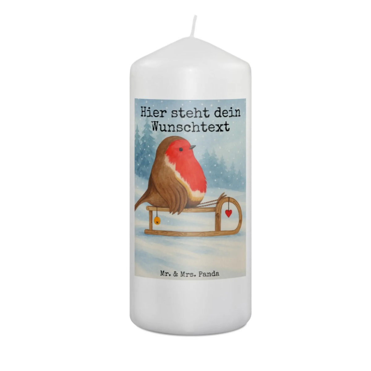 Personalisierte Kerze Rotkehlchen Schlitten Design Tischkerze Mit Namensdruck, Osterkerze Mit Namen, Geburtstagskerze personalisiert, Adventskerze Mit Wunschname, Personalisierte Taufkerze Mädchen, Kerze personalisiert, Hochzeitskerze personalisiert, Kerze mit Wunschtext, Personalisierte Kerze, Personalisierte Hochzeitskerze, Gastgeschenk Kerze Mit Namen, Blockkerze Mit Namensdruck, Kerze Mit Namen, Kerze mit individuellem Text, Kerze Für Geburtstag Mit Wunschname, Personalisierte Geburtstagskerze, Weihnachtskerze Mit Namensgravur, Personalisierte Taufkerze Junge, Stumpenkerze mit Namen, Geburtstagskerze Mit Namen, Kerze bedruckt mit Namen, Individuelle Kerze, Kerze mit Wunschname, Individualisierte Kerze, Kerze Für Hochzeit Mit Namensgravur, Namenskerze, Kerze Mit Spruch Und Namen, Stumpenkerze Mit Namensgravur, Personalisierte Geschenkkerze, Wintermotiv, Heiligabend, Advent, Nikolaus, Weihnachten, Weihnachtsdeko, Winter, Vogel, Schlitten