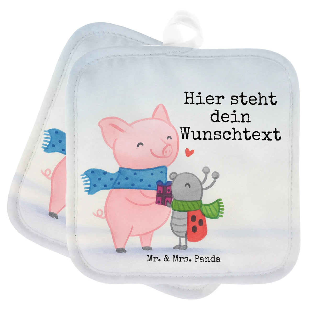 Personalisierte Topflappen Glühschwein Smörle Design Personalisierte Topfhandschuhe, Küchenzubehör personalisiert, Personalisierte Topflappen, Topflappen selbst gestalten, Topflappen Personalisiert, Küchentextilien personalisiert, Topflappen Set Personalisiert, Topfhandschuhe personalisiert, Topfhandschuhe mit Namen, Topflappen bedrucken, Topflappen mit Namen, Küchenaccessoires personalisiert, Weihnachten, Winter, Weihnachtsdeko, Nikolaus, Advent, Heiligabend, Wintermotiv, Winterlicher Glühwein Spruch, Marienkäfer in Winterkleidung, Smörle Der Stolze Marienkäfer, Süßer Marienkäfer Gibt Geschenk, Handgezeichnetes Glühschwein, Herzliches Marienkäfer Motiv, Glühwein Ist Köstlich Spruch, Glühwein Liebhaber Geschenk, Kreatives Glühschwein Design, Romantische Geschenkidee Glühwein