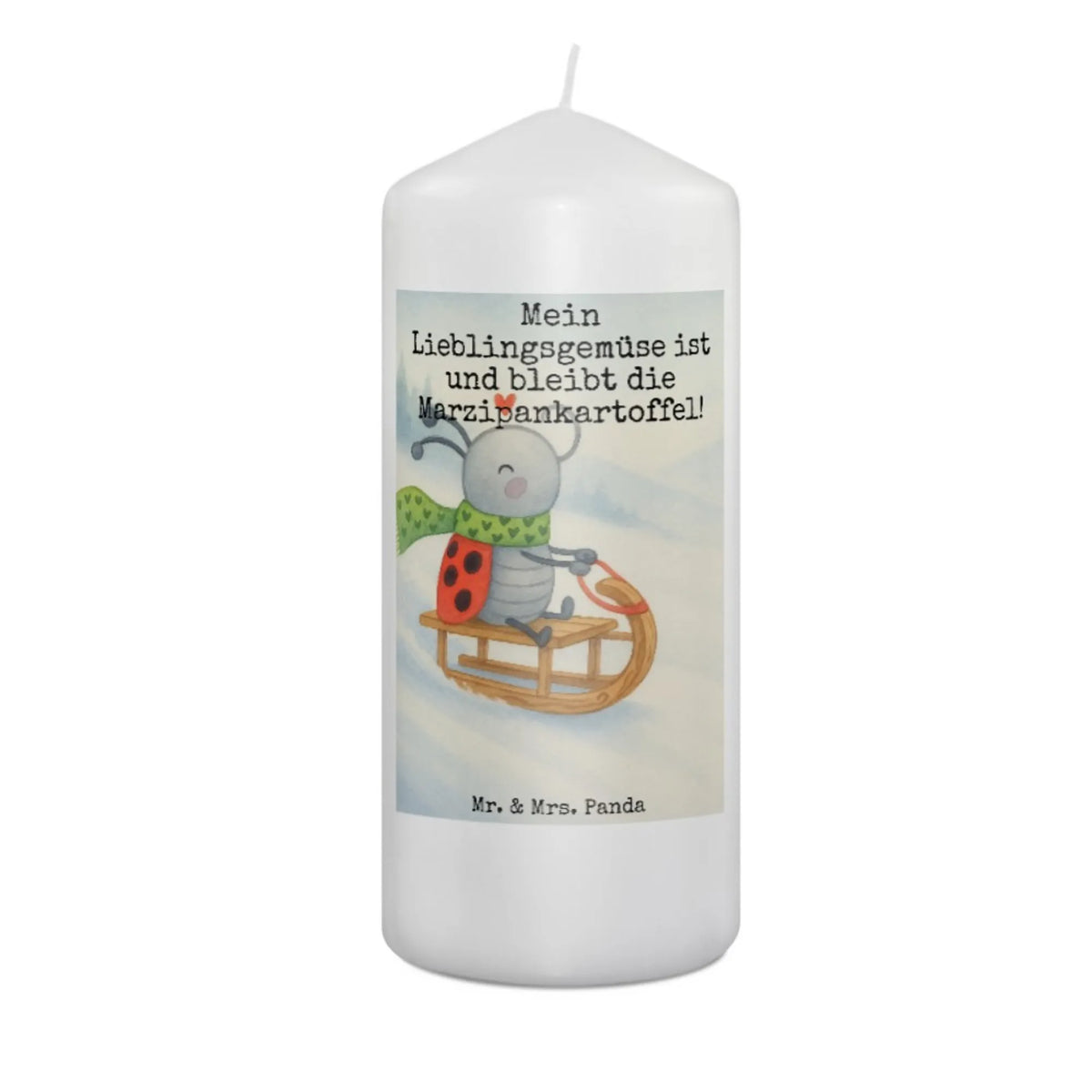 Candle Smörle sledding Design Kerze, Blockkerze, Wachskerze, Stumpenkerze, Zylinderkerze, Bedruckte Kerze, Erinnerungslicht, Erinnerungskerze, Wintermotiv, Heiligabend, Advent, Nikolaus, Weihnachten, Weihnachtsdeko, Winter, Marzipan, Schlittenfahren, Smörle