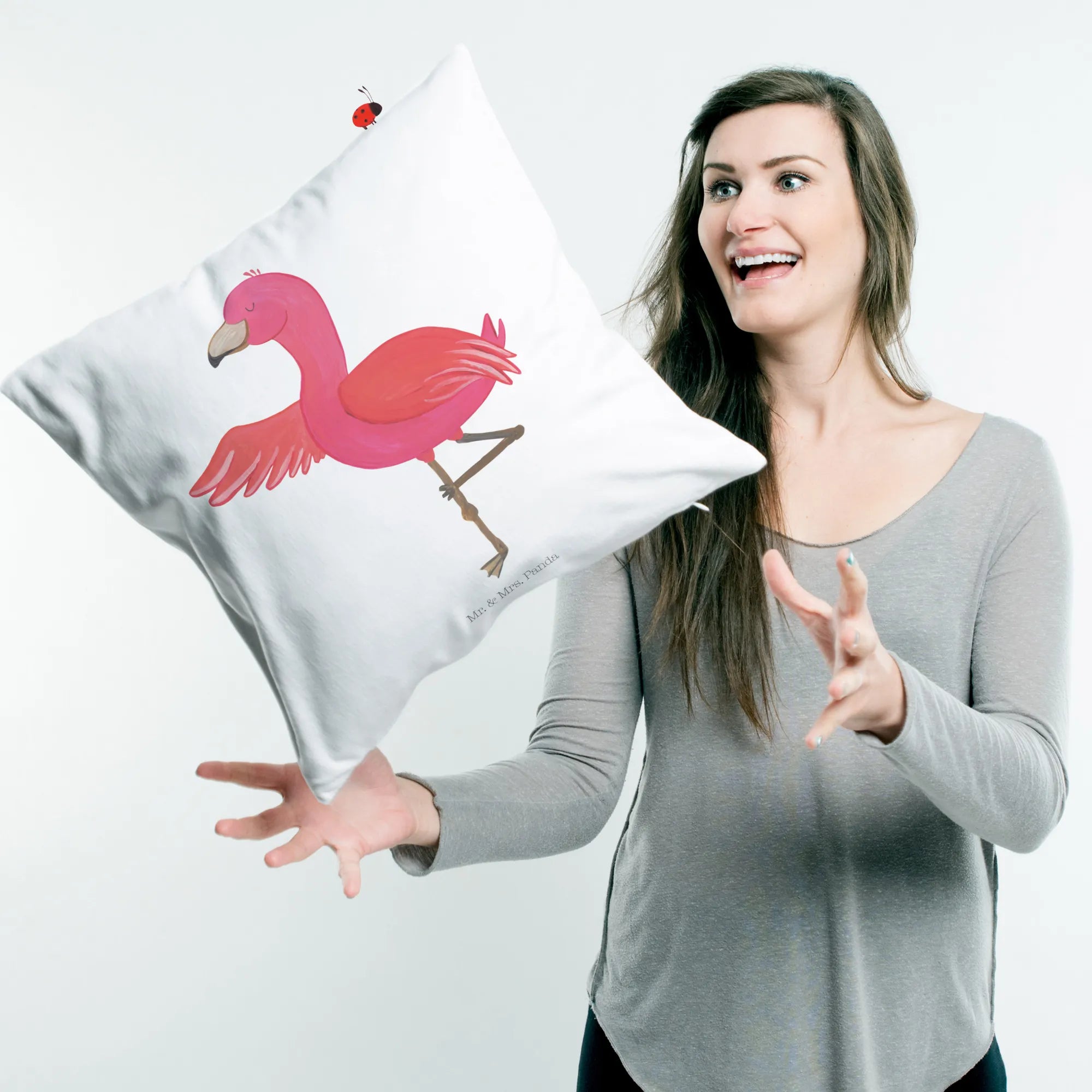40x40 poduszka Flamingo joga Panda Kissen, Mikrofaser Kissen, Deko Kissen, Kuschelkissen, couch kissen, wurfkissen, Kissen 40x40, mikrofaser zierkissen, Sofa Kissen, zier kissen, mikrofaser dekokissen, Lounge Kissen, Motivkissen, Bedrucktes Kissen, kissen mikrofaser, wohnzimmer kissen, 40 X 40 Kissen, Dekokissen Sofa, kissen für couch, mikrofaser sofakissen, Couchkissen, Kleines Kissen, zierkissen 40x40, Wohnzimmerkissen, Kopfkissen 40x40, Polster, kuschelkissen 40x40, 40x40 kissen, Dekokissen, kissen bedruckt, kissen für sofa, Sofakissen, Dekokissen 40x40, couchkissen 40x40, flauschkissen, Polsterkissen, Weiches Kissen, Sofakissen 40x40, mikrofaser kopfkissen, kissen 40 x 40, Gemütliches Kissen, Kuschel Kissen, Zierkissen, Flamingo, Entspannung, Yoga-Übung, Vogel, Ärger, Yoga, Achtsamkeit, Tiefenentspannung, Namaste, Aufregen